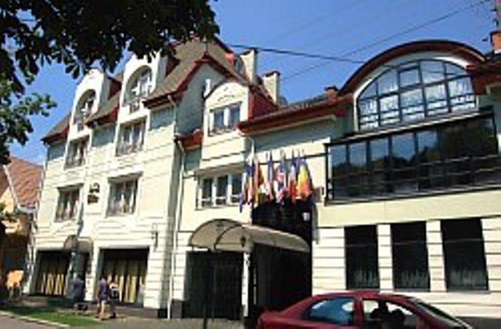 Hotel Elite Boutique & Spa Oradea Exterior foto