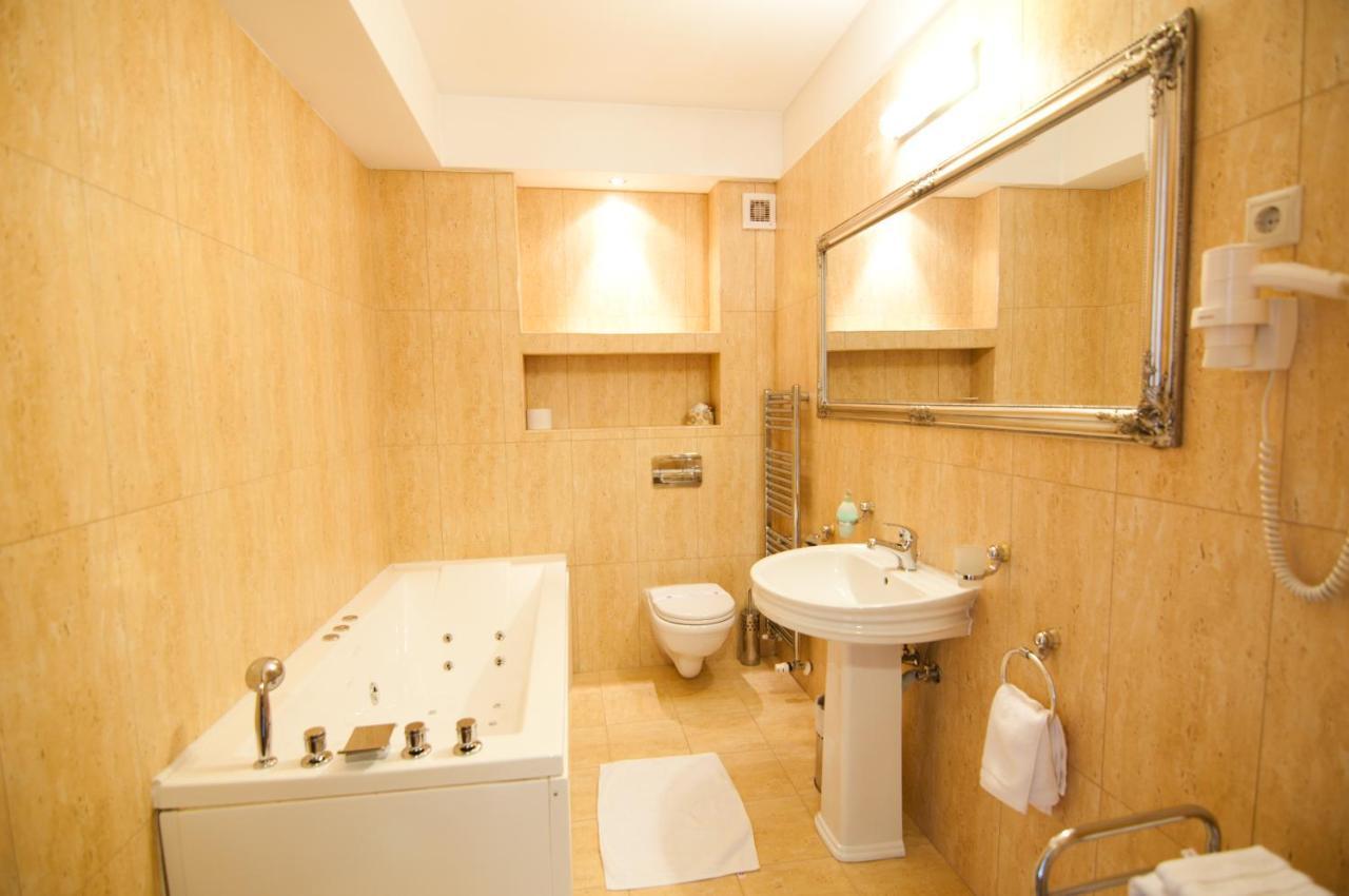 Hotel Elite Boutique & Spa Oradea Exterior foto